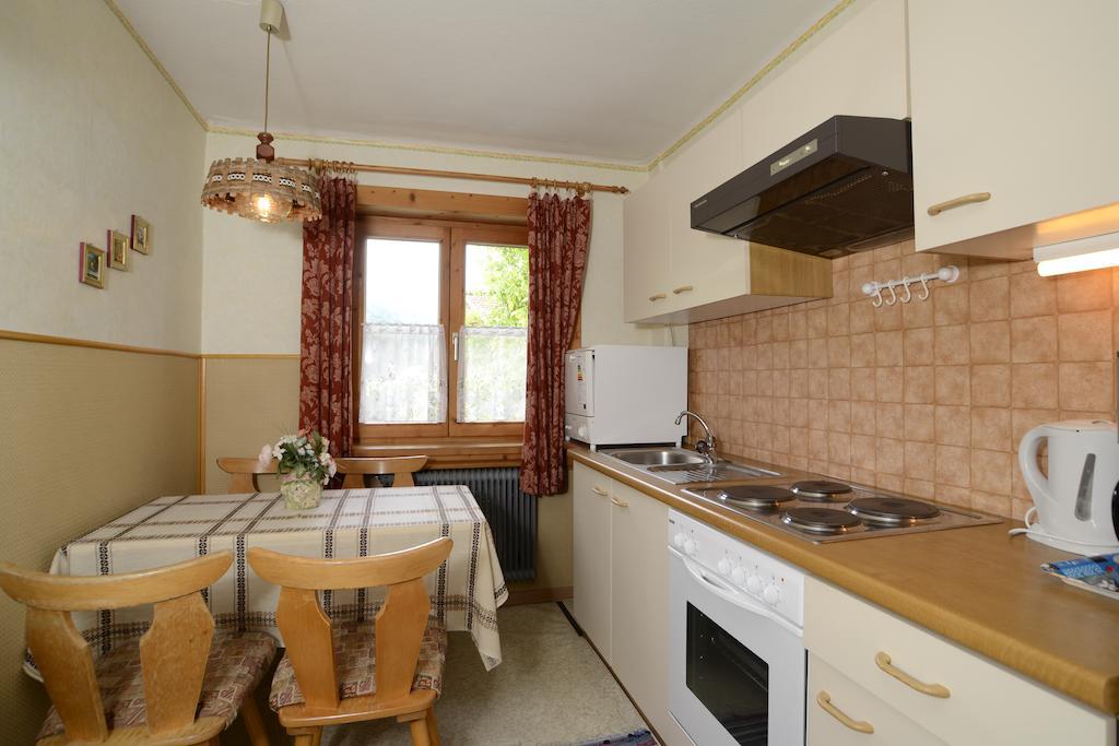 Haus Wieshammer Niedernsill Zimmer foto