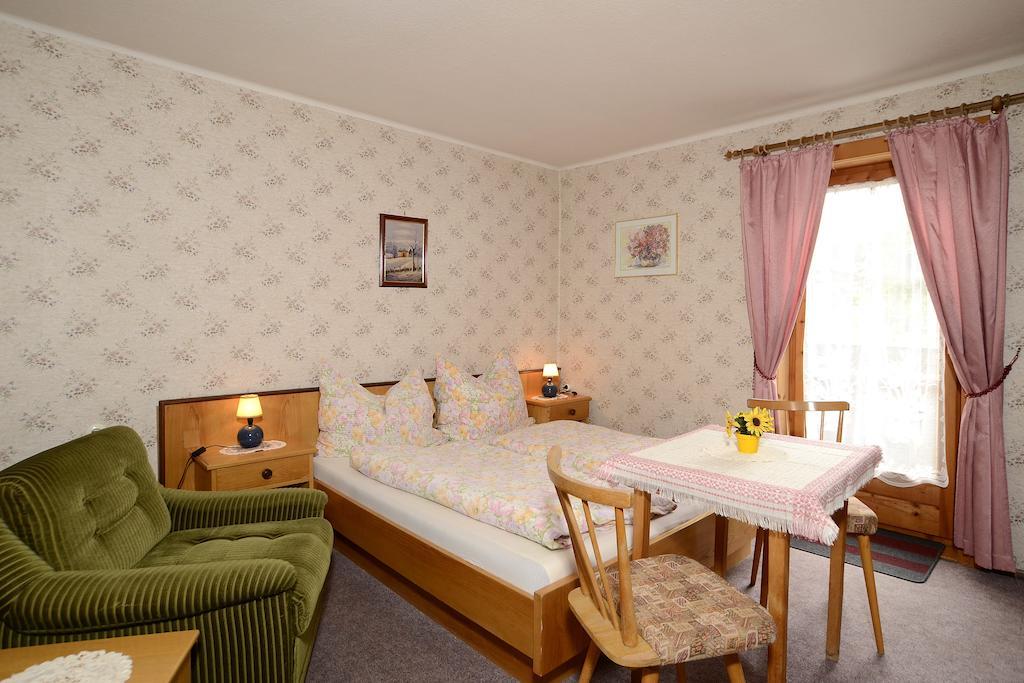 Haus Wieshammer Niedernsill Zimmer foto